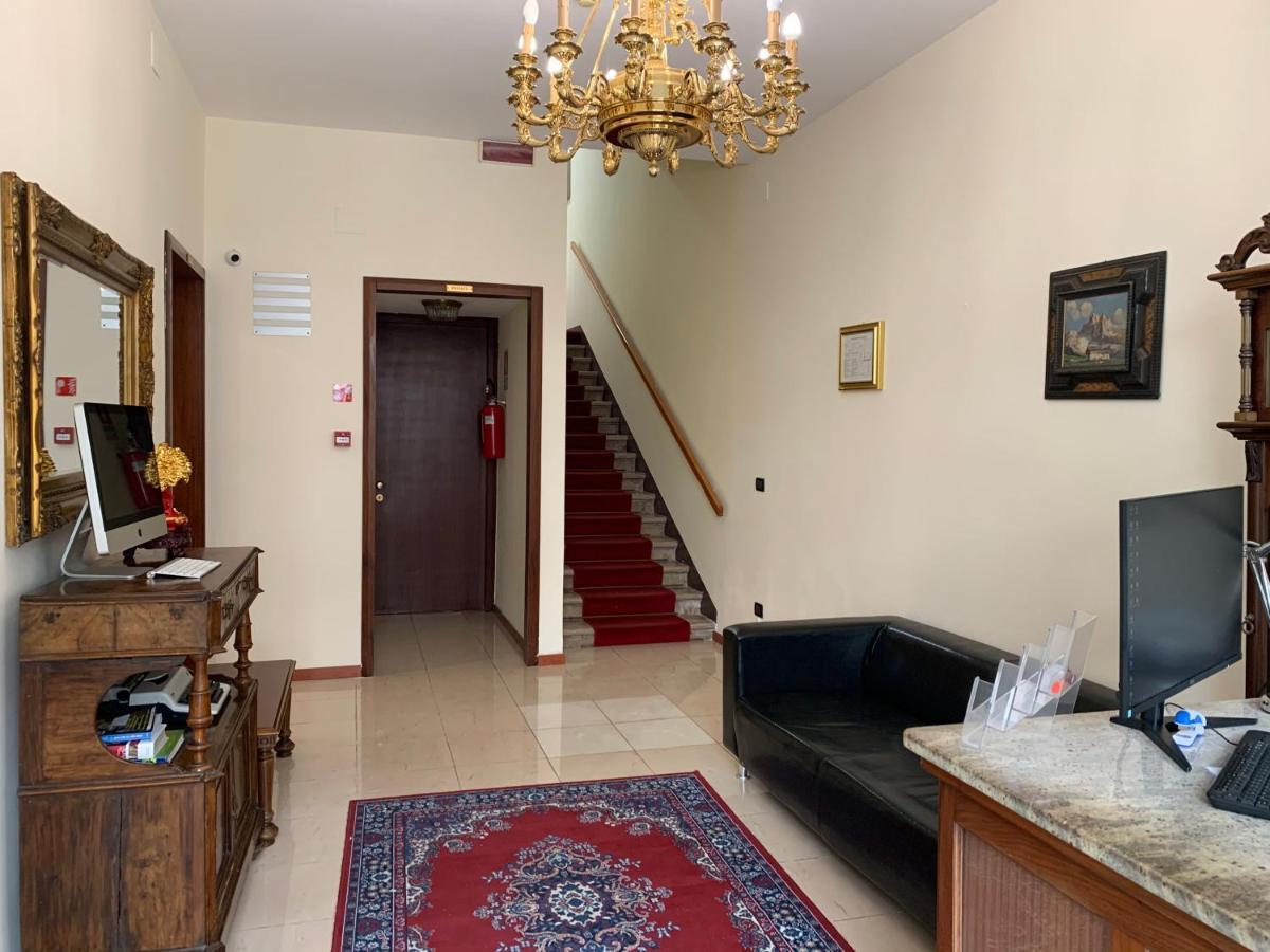 Hotel Cortina Mestre Buitenkant foto